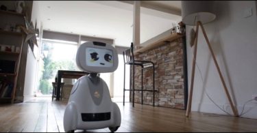 Lynx – Alexa Enabled Robot
