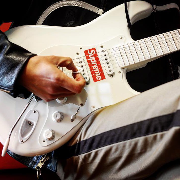 Supreme x Fender Stratocaster Guitar