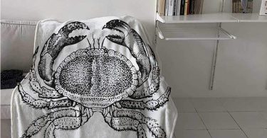 maisi Crabs Digital Printing Blanket Seafood Themed Design