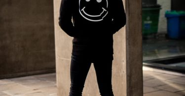 Acid Party Shock – Pullover Hood – Black