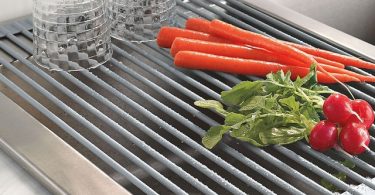 Roll-Up Over-Sink Drying Rack