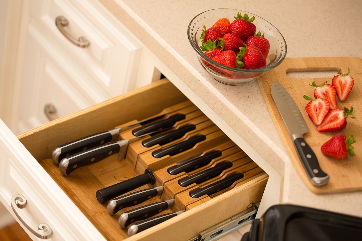 In-Drawer Bamboo Knife Block Holds 12 Knives
