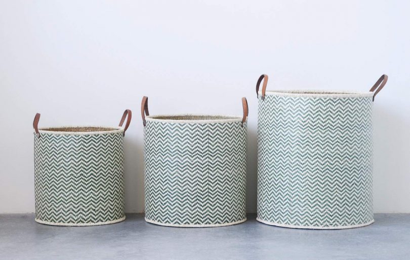 Creative Co-Op Set of 3 Round Seagrass Baskets with Leather Handles