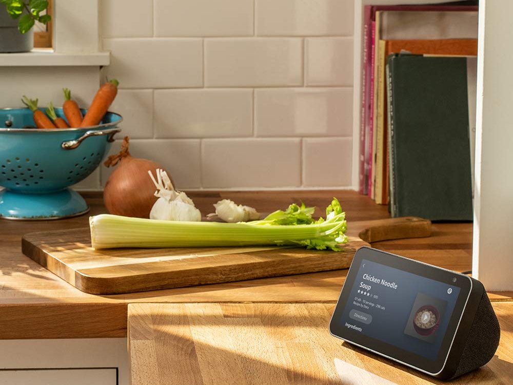 Echo Show 5 – Compact smart display with Alexa