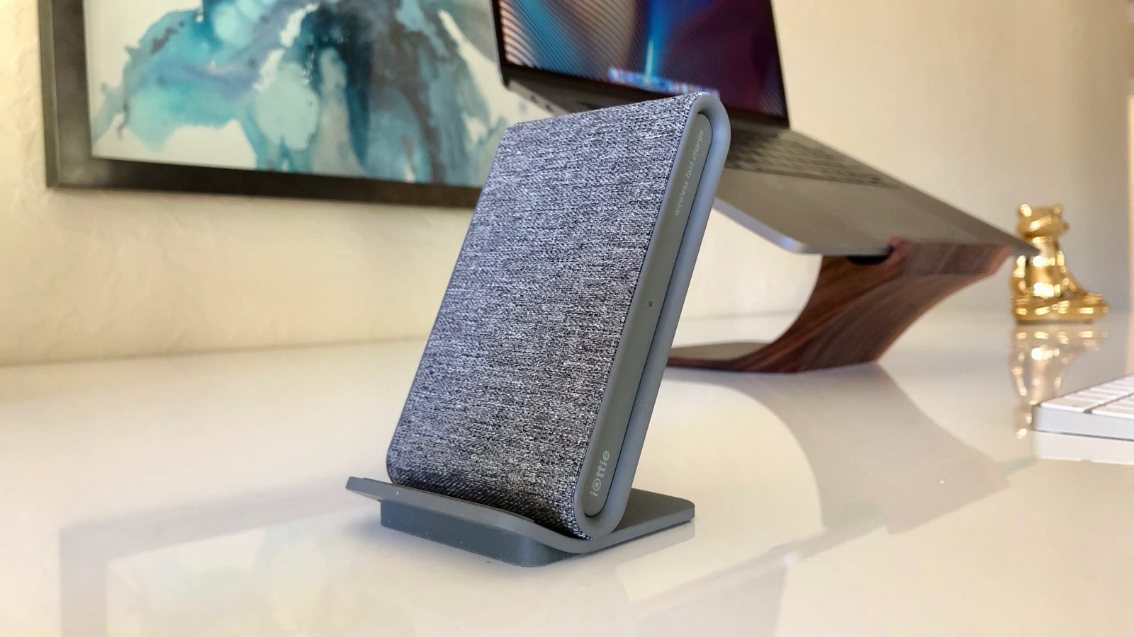 iOttie Ion Wireless Fast Charging Stand » Petagadget