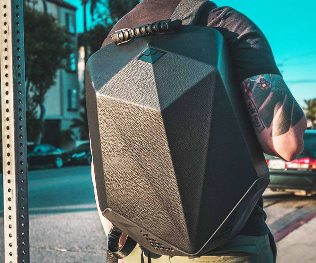 Clearon Electric Bluetooth Backpack Speaker