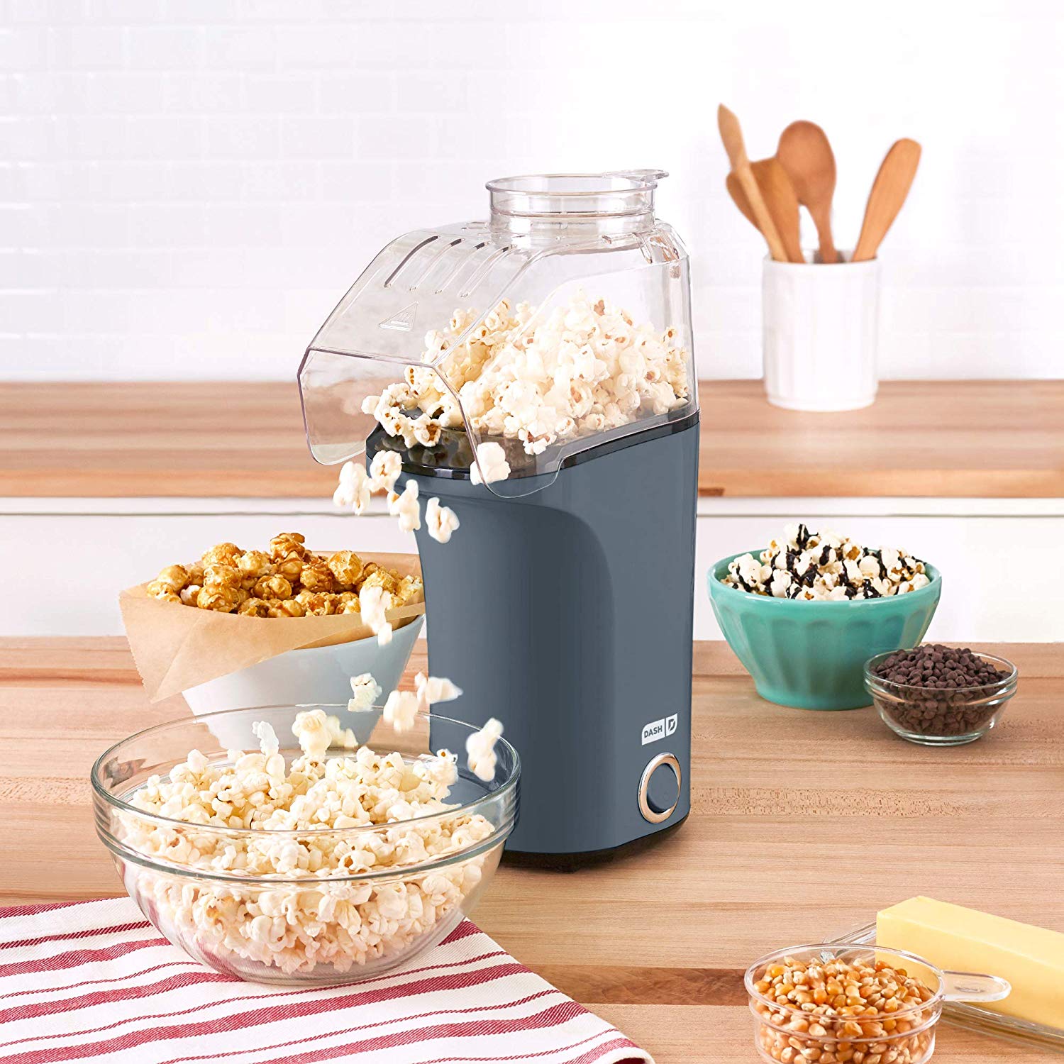 DASH Fresh Pop Popcorn Maker » Petagadget