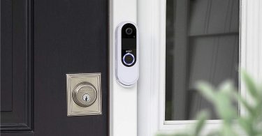 Geeni QUICKPEEK Smart Doorbell Camera