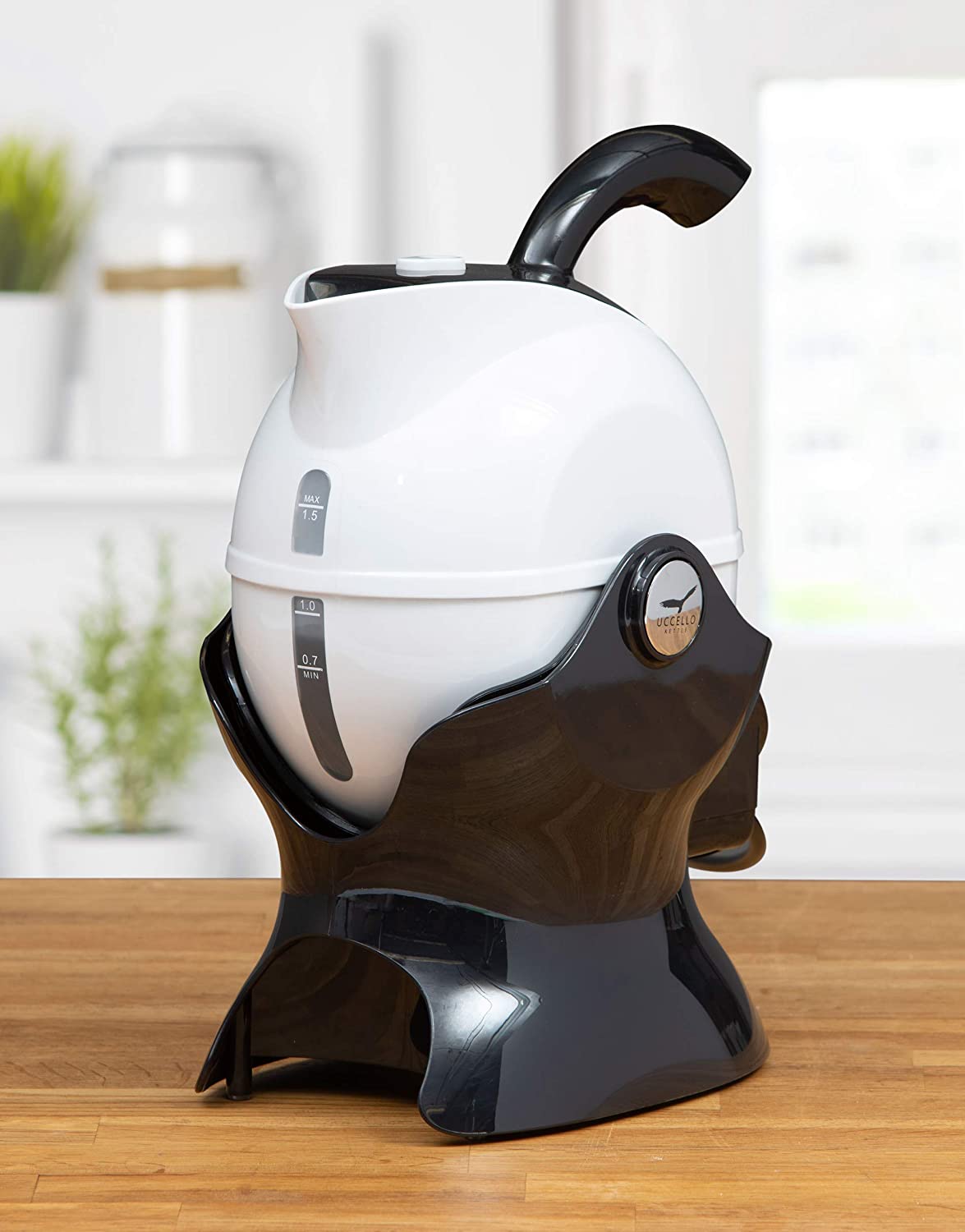 The Uccello Safety Kettle with Effortless Pour