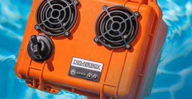 DemerBox: Waterproof