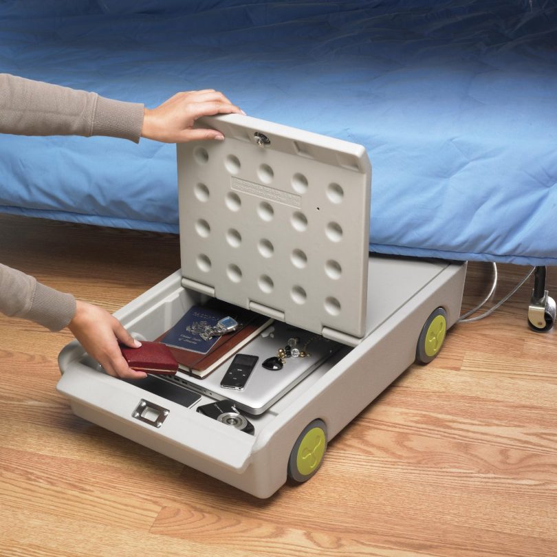 ECR4Kids Lock and Roll Portable Under-Bed Personal Safe