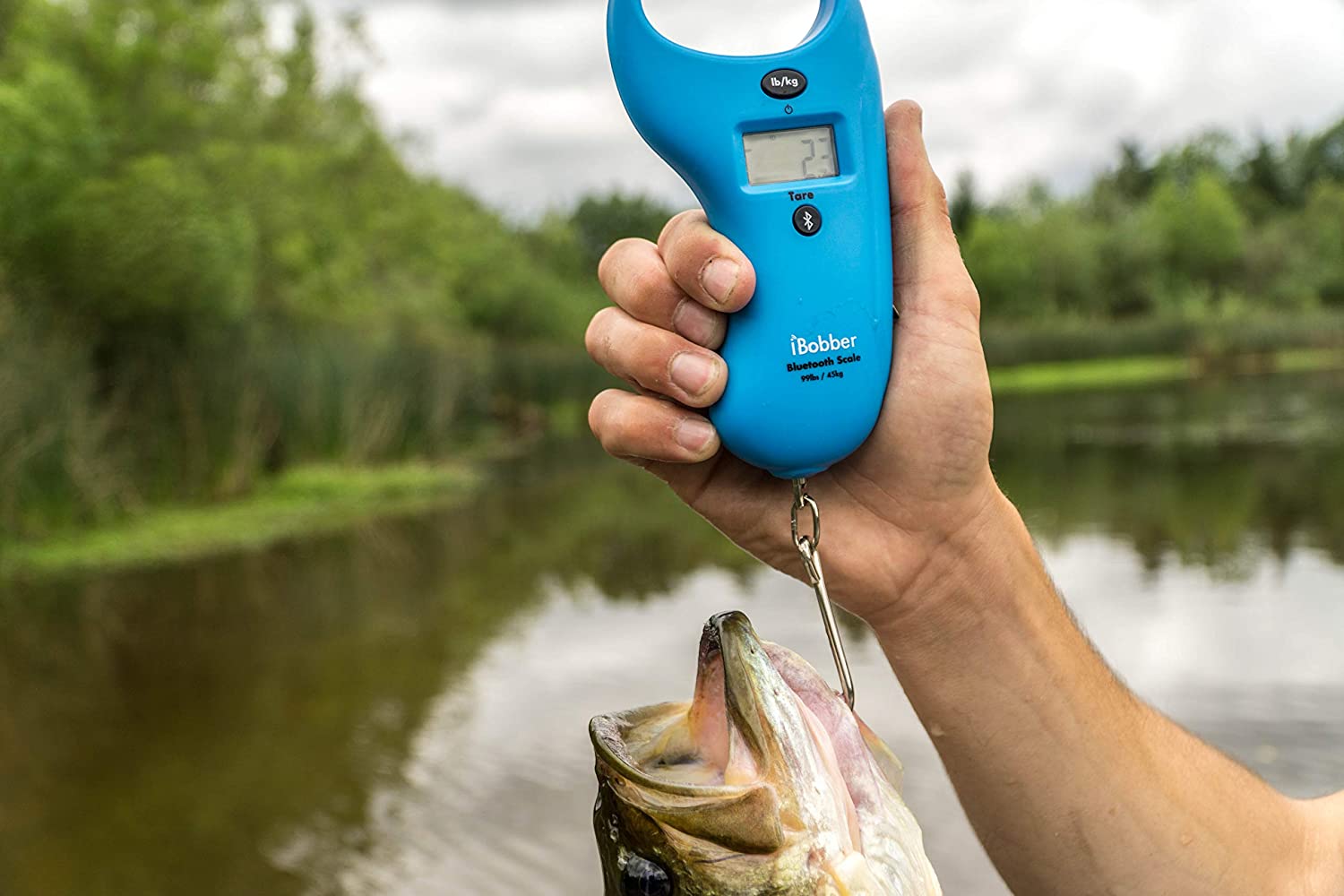 iBobber Bluetooth Digital Fish Scale with Built-in Tape Measure