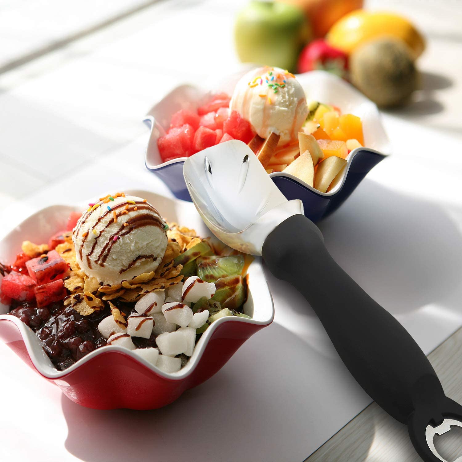 DOIOWN Ice Cream Scoop Solid Ice Cream Scooper with Comfortable Handle and Bottle Opener