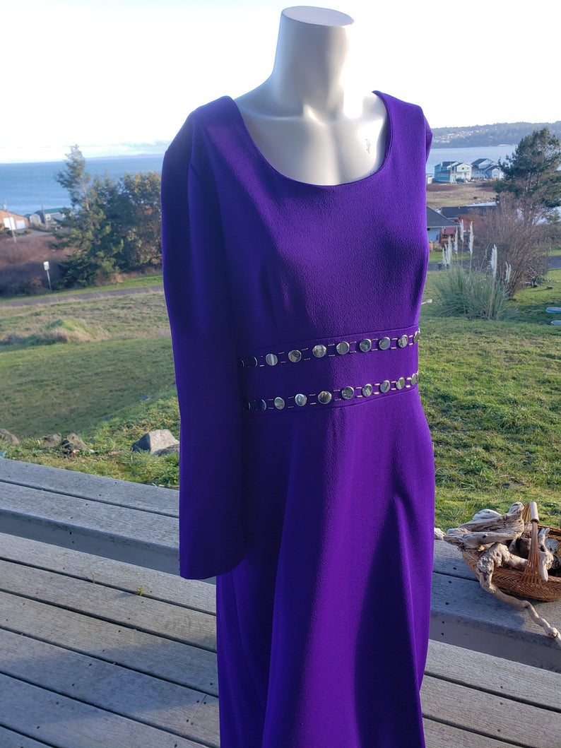 Plus Size 1970s  Purple Empire Waist Full Length Gown  Size