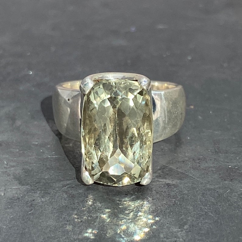 Prasiolite ring / green amethyst ring / amethyst ring size UK