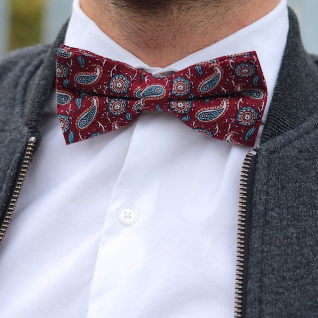 Myriad bow ties – Ruby Red