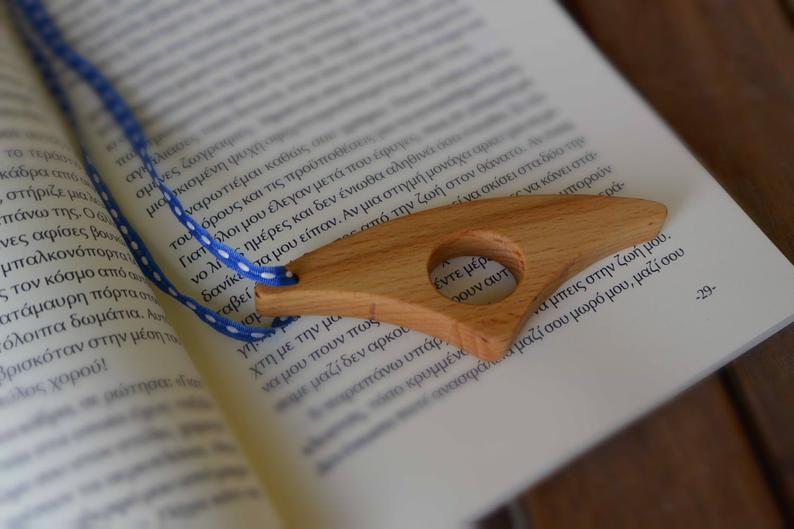 Wooden Page Holder/Book Holder/Thumb Book Holder