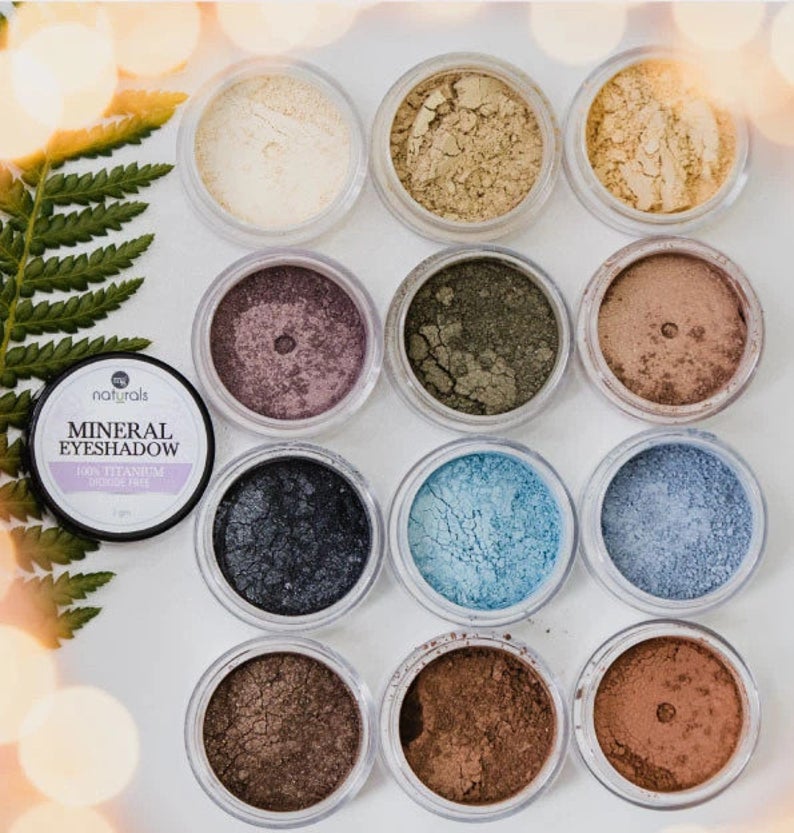 Natural vegan mineral eyeshadow Titanium Dioxide Free perfect