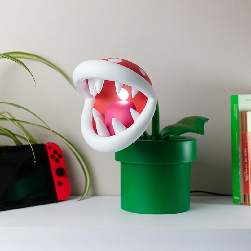 Piranha Plant Posable Lamp