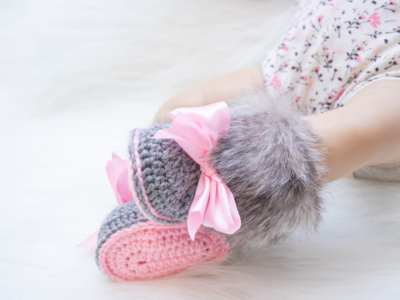 Gray and pink fur booties Newborn girl shoes Preemie girl