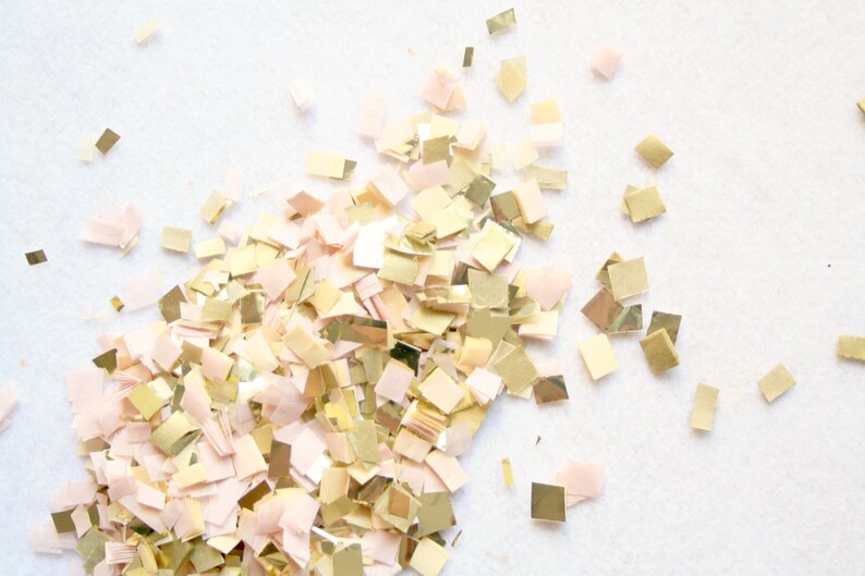 Blush Gold Nude and Champagne Confetti Wedding Table decor