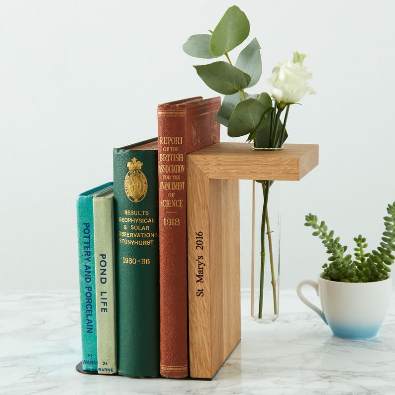 Solid Oak Personalised Bookend / Bookworm Gift / Academic Gift