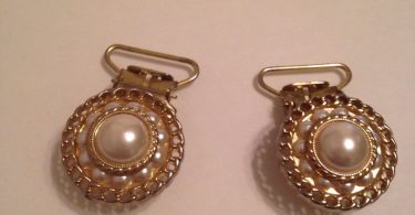 Set of Pearl Wedding Garter Clips