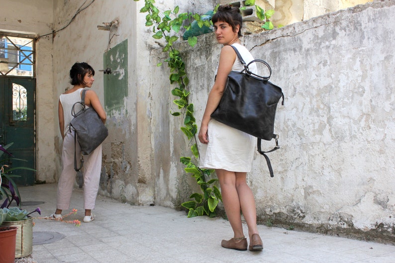 Leather rucksack for women with pockets oiled gray leather