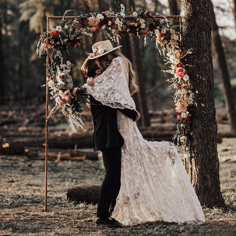 BESTSELLER Samantha Angel SLEEVES Lace Bohemian Wedding Dress