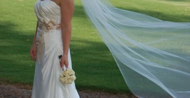 BESTSELLER Samantha Angel SLEEVES Lace Bohemian Wedding Dress