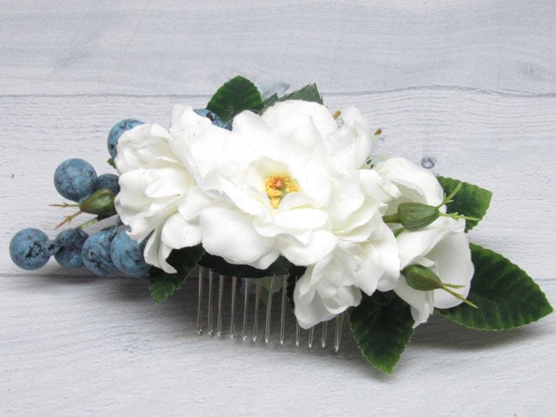 Flower comb Bridal fascinator Boho comb wedding White hair