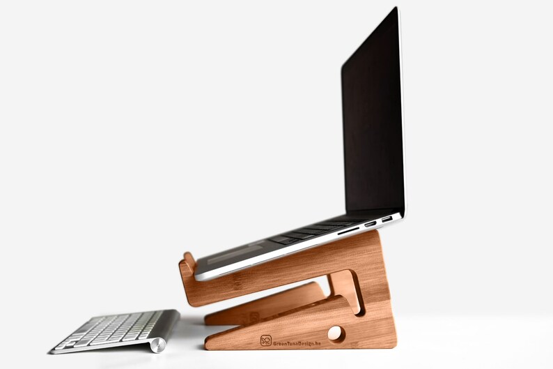 Wood laptop stand / notebook riser: beautiful simple and