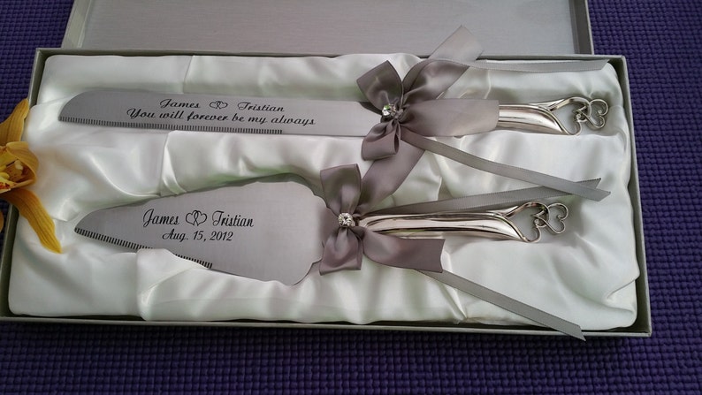 Laser engraved personalized double heart handle wedding knife