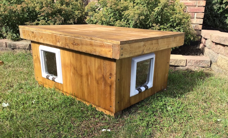 Cat House Cat shelter heated 2 door