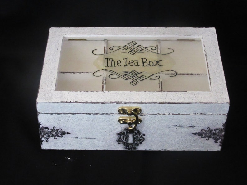 Wooden  tea box