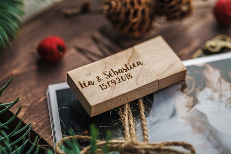 Wooden wedding USB 3.0 flash drive personalisation custom USB