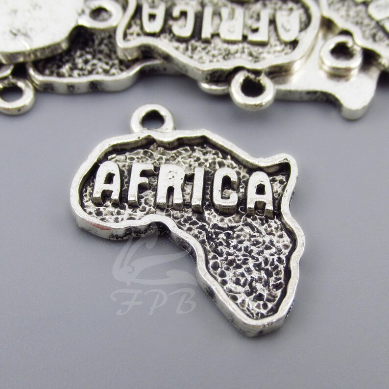 5 Africa Charms 24mm Wholesale Antiqued Silver
Plated