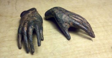 Bronze sculpture Small Hands