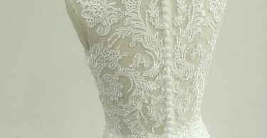 Sleeveless Vintage Chiffon Lace Wedding Dress with Deep V