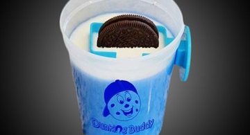 Dunking Buddy Mess-Free Cookie Dunker