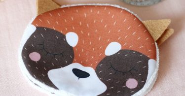 Panda Roux make-up remover wipes