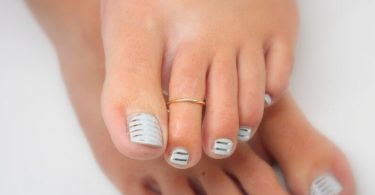 Buy 2 get 1 FREE  Skinny Band Toe Ring Single Band Toe Ring