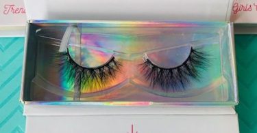 Genuine Mink Lashes 100% Mink Eyelashes.  Style: Chic and