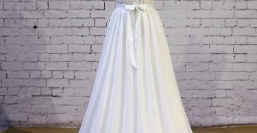 Exquisite Lace Wedding Dress V Shape Lace Neckline Wedding