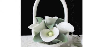 Lily Flower Figurine Vintage AYNSLEY Basket Of Lilies Bone