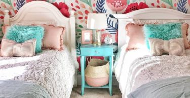 Vintage poppy flower wallpaper  Nursery wallpaper  Vintage