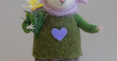 Needle Felted Mouse  Mouse with a bouquet  Decoration  Art