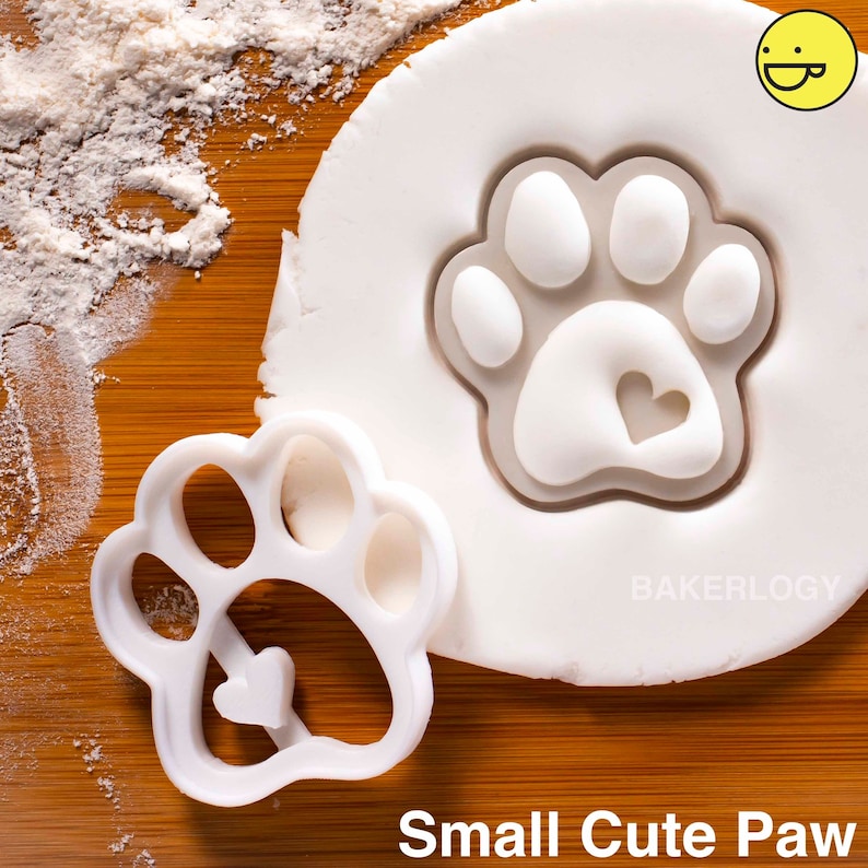 Cute Paw Prints cookie cutters  biscuit cutter heart