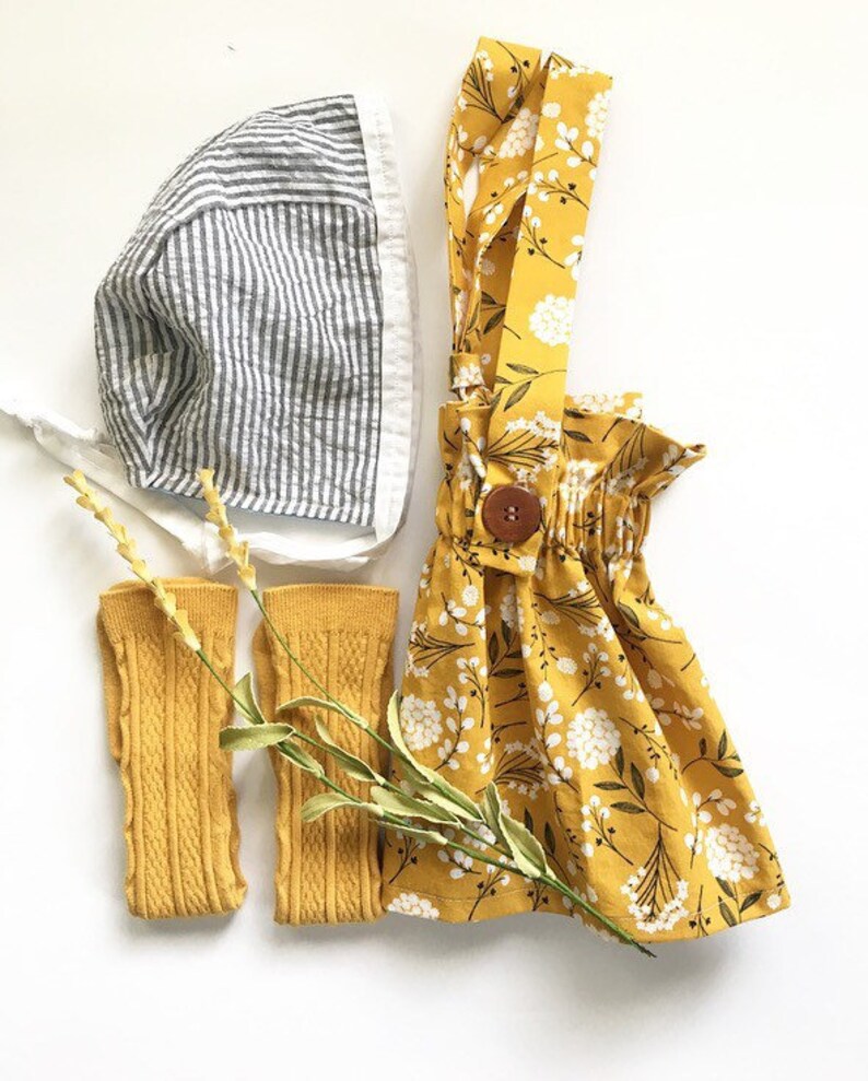 Girl’s Gold Floral Skirt High Waist Suspender Skirt