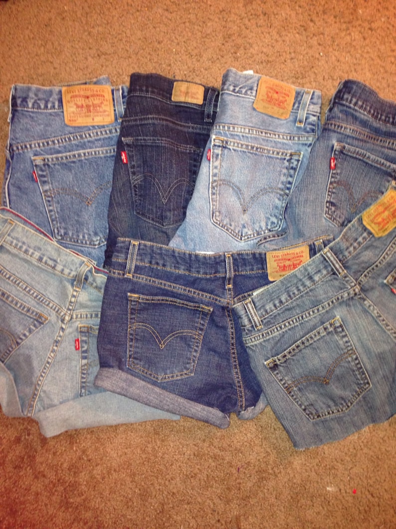 LEVI’S High Waisted Vintage Shorts / High Waisted Shorts